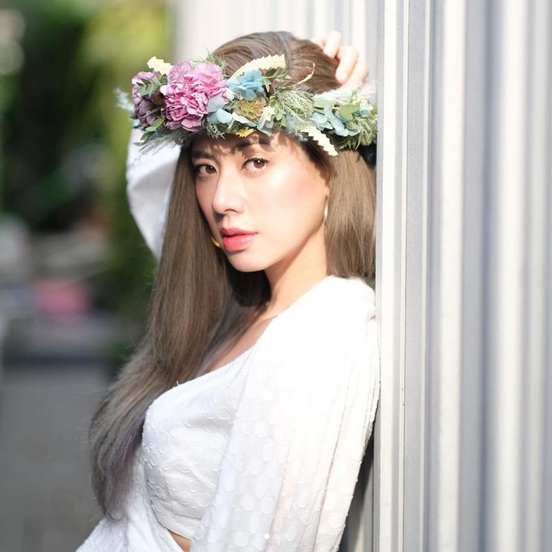 เอ๋ พรทิพย์