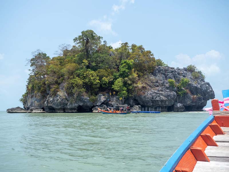 หินพับผ้า อ.ขนอม