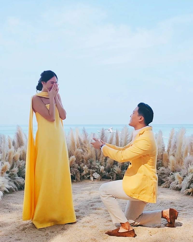 จิ๊บ ปกฉัตร แฟนหนุ่มเซอไพรส์ขอแต่งงาน