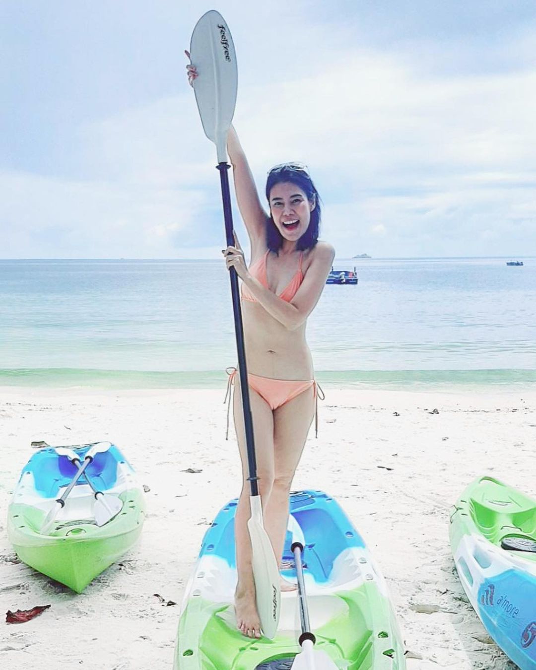 น้ำฝน ทวีพร