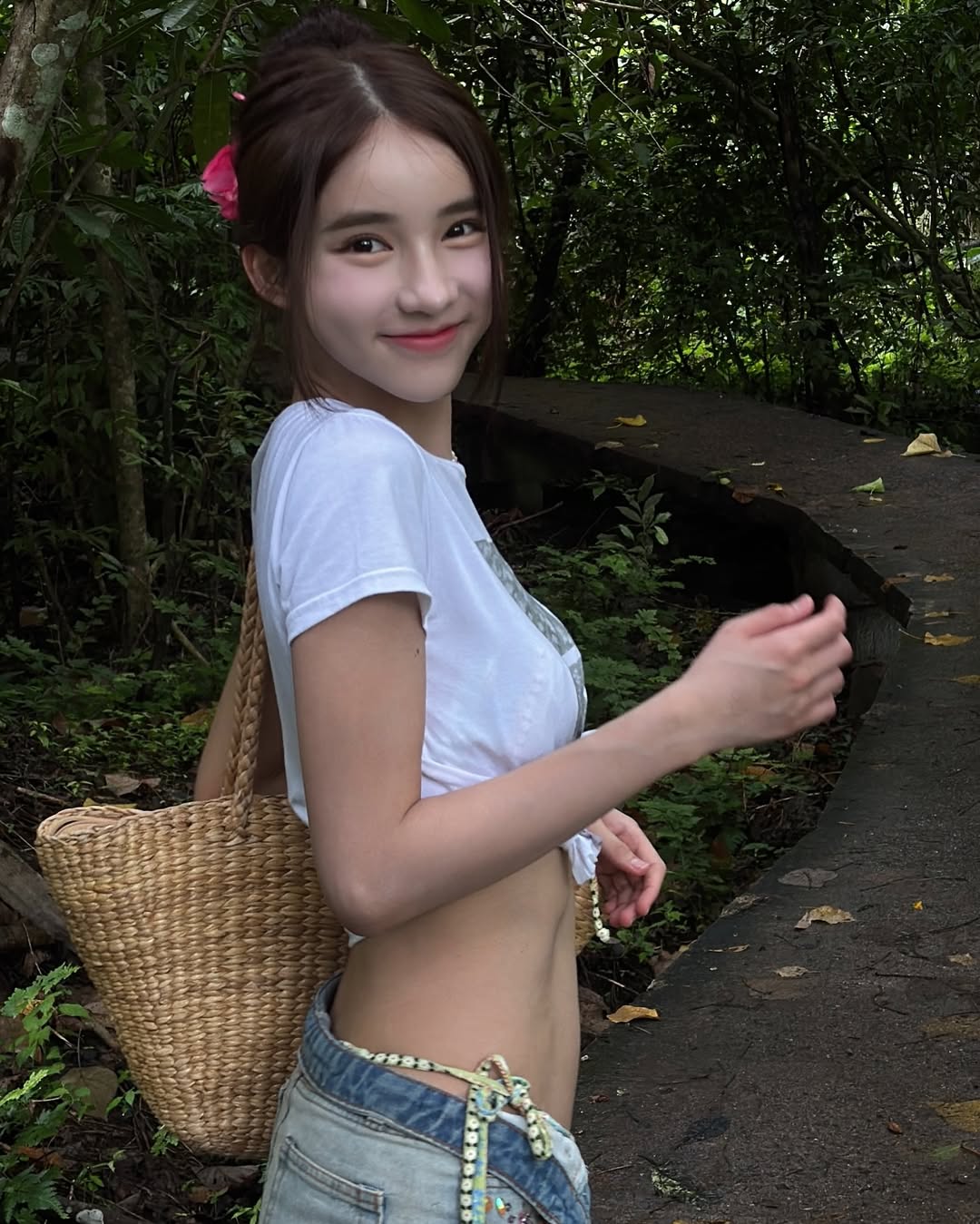 โยชิ รินรดา Miss Tiffany 2017