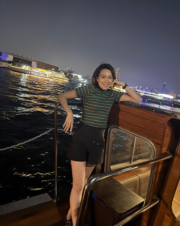 นิหน่า สุฐิตา