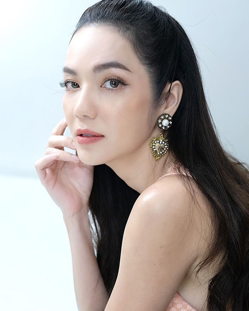 อ๋อม สกาวใจ