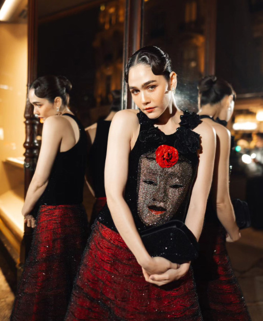 ชมพู่ อารยา แฟชั่น