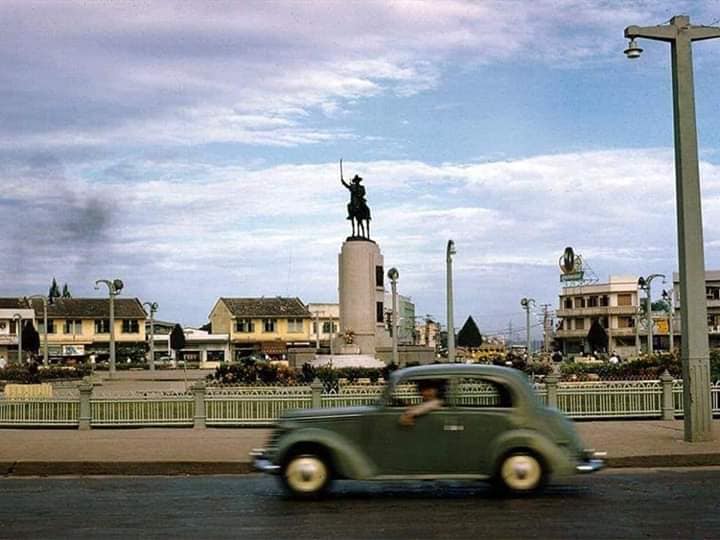 เมืองไทย