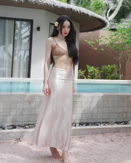 แพท ณปภา ชุดว่ายน้ำ