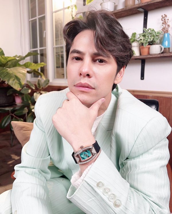 ประวัติ ซี ศิวัฒน์