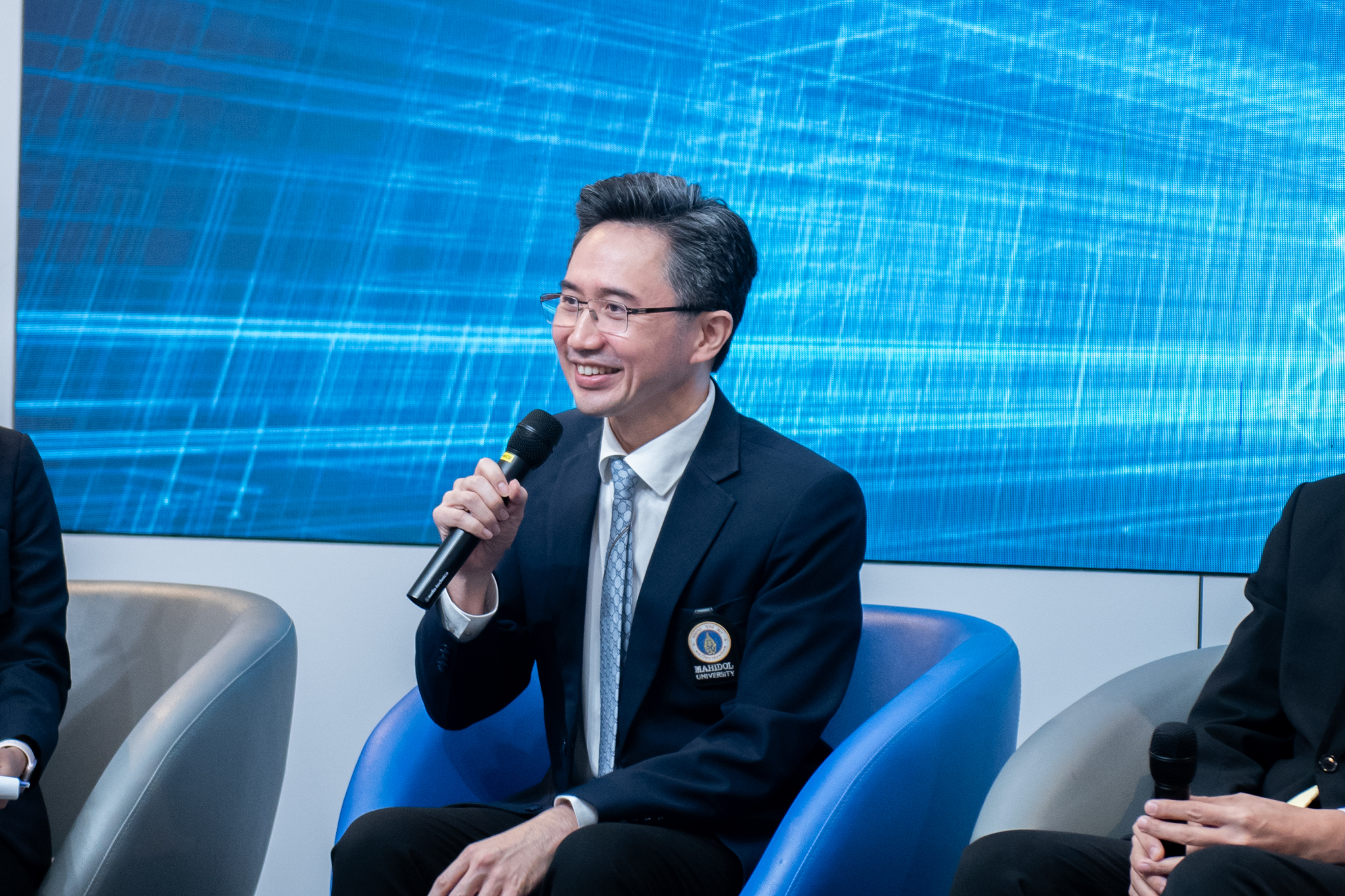 ประวัติยศชนัน วงศ์สวัสดิ์ หลานทักษิณ ชินวัตร 