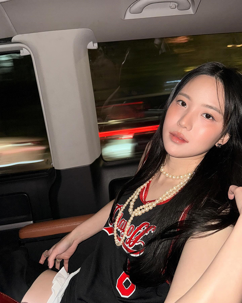 จนิส เป่าผมหน้ากระจกฉบับคนแซ่บ 