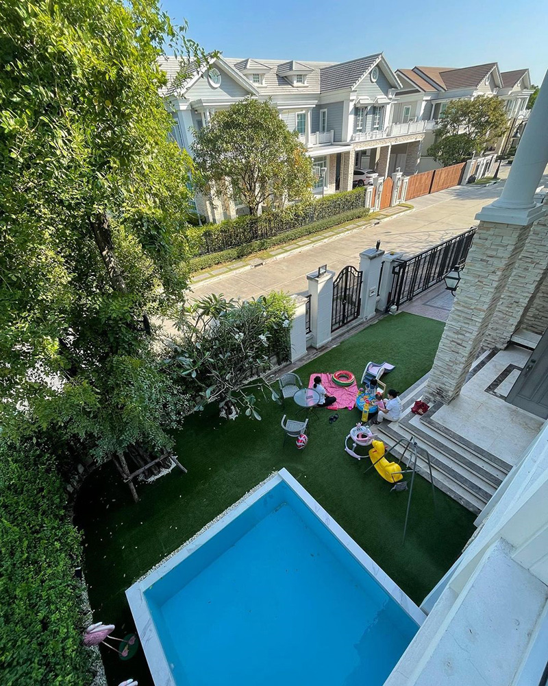 ฟลุค จิระ 