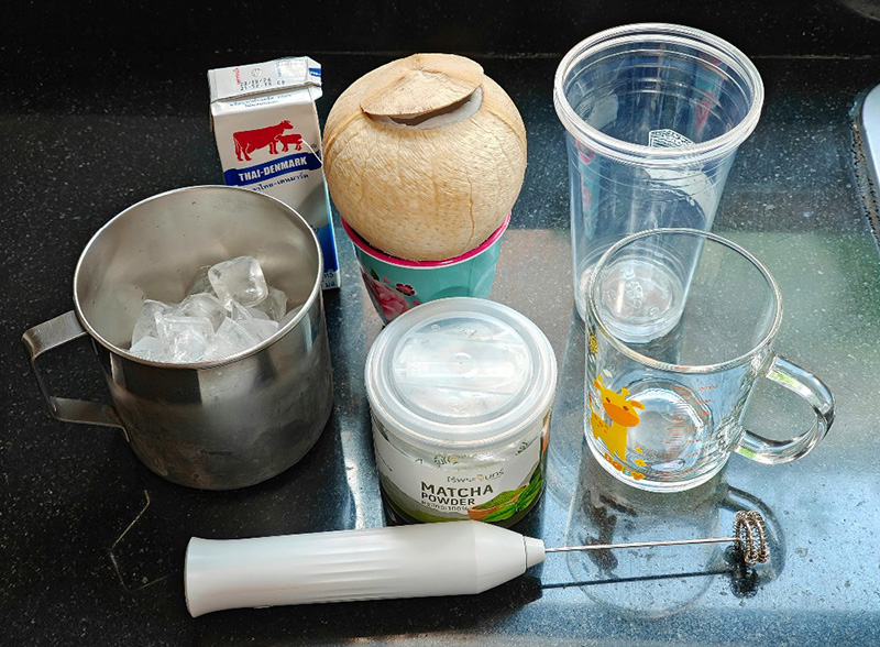 มัทฉะโฟมน้ำมะพร้าว สูตรมัทฉะน้ำผลไม้ สูตรชาเขียว เมนูชาเขียว สูตรเครื่องดื่ม