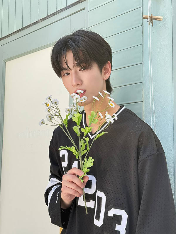 จินวุค BUS