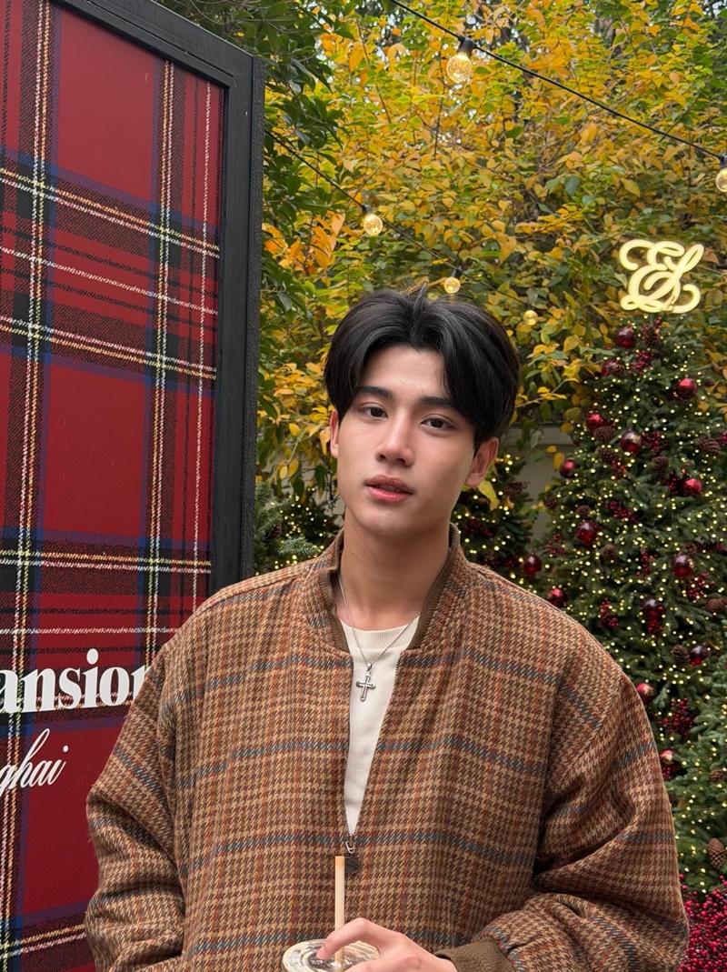 องศา ธีธัช ผลงาน
