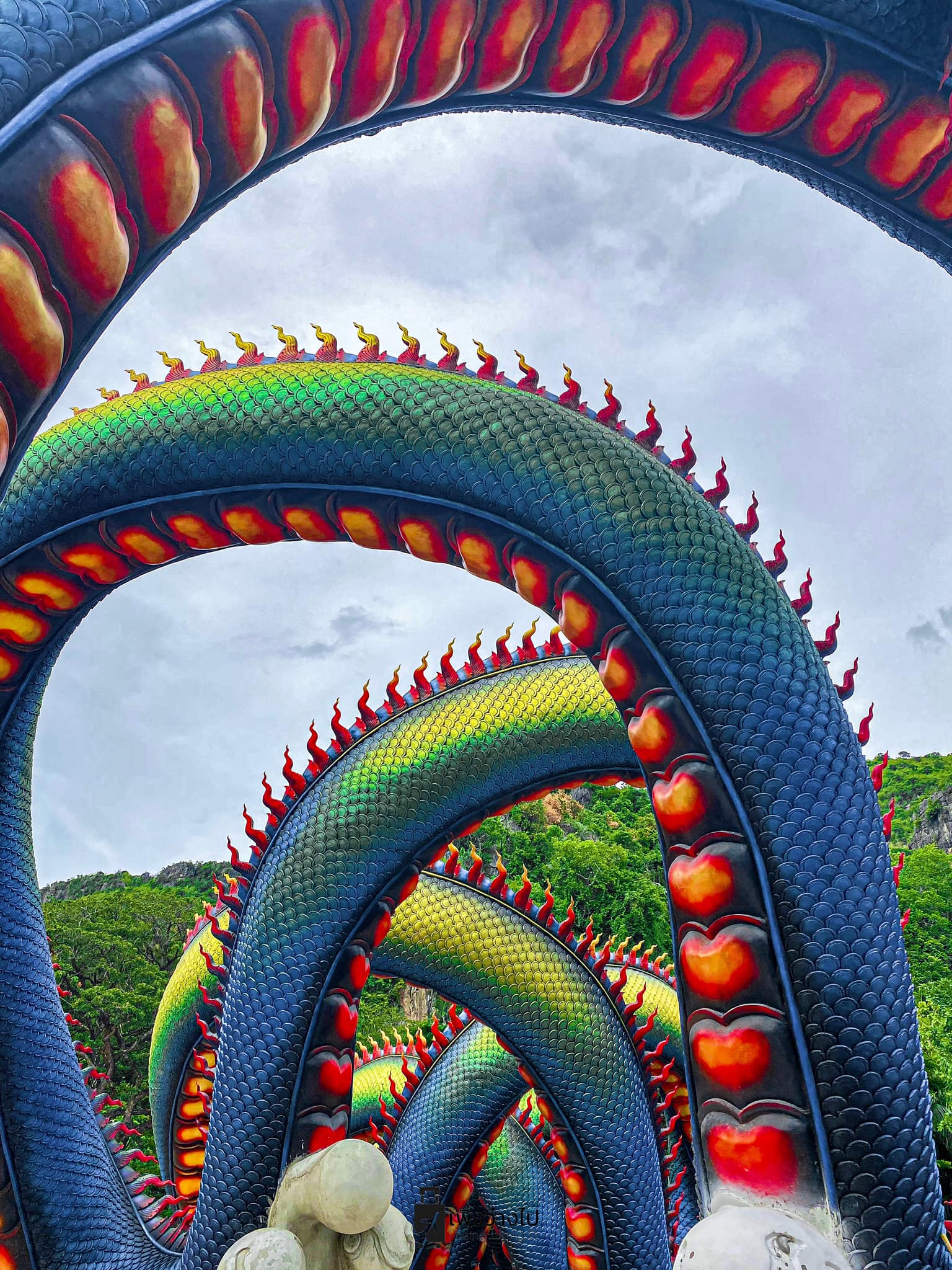 พ่อปู่พญาเพชรคีรี เพชรบุรี