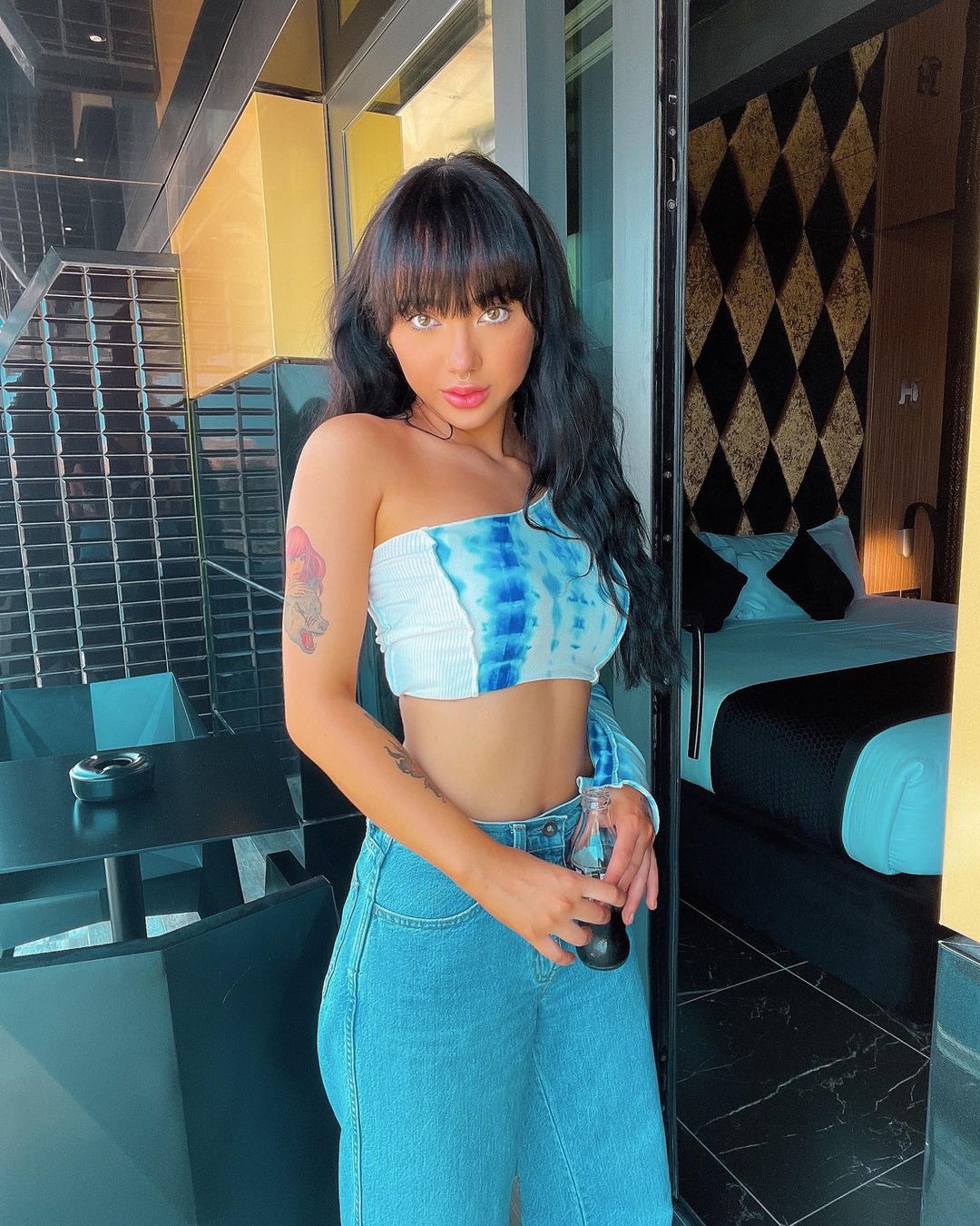 พลอยชมพู