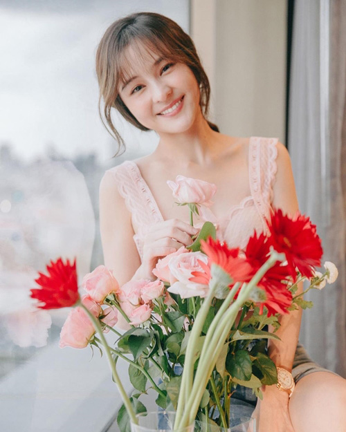 ออม สุชาร์