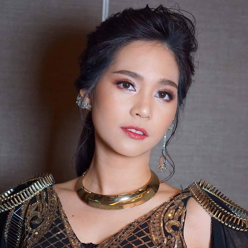 บิ๊นท์ สิรีธร