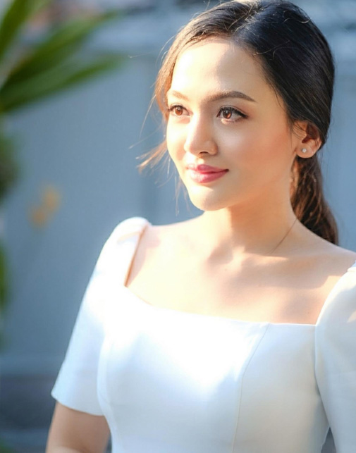 เชฟเคอร์ ประวัติ