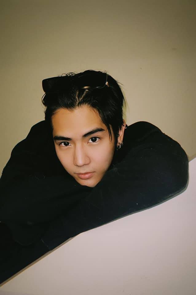 นิก คุณาธิป