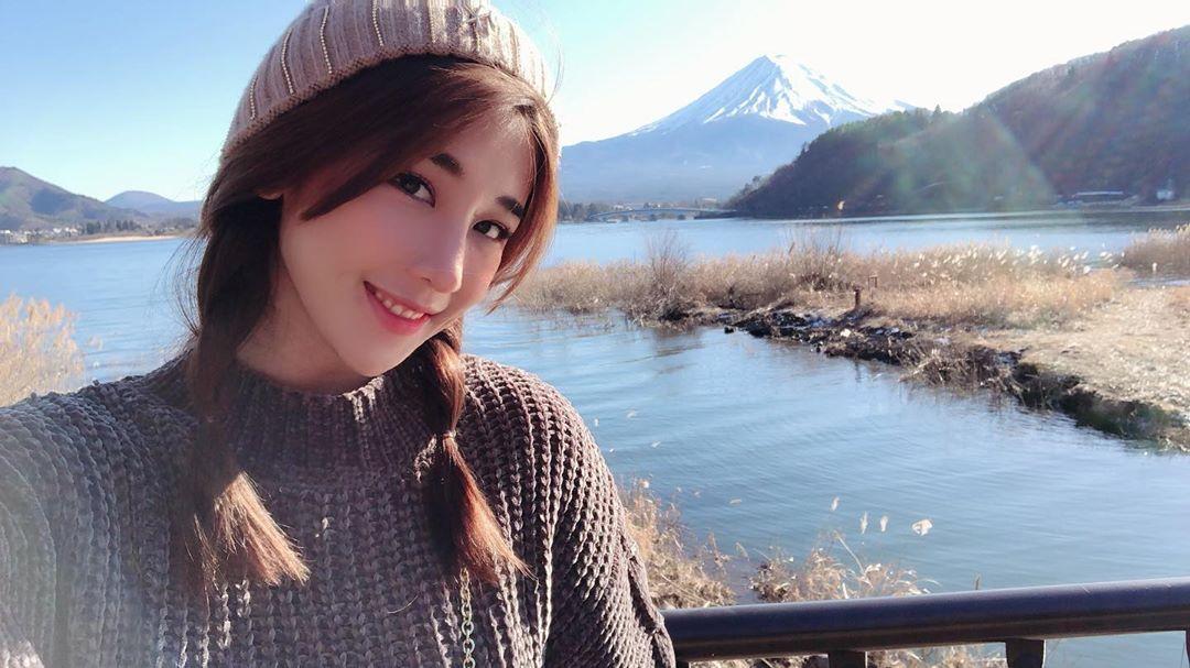 แตงกวา จิราพร