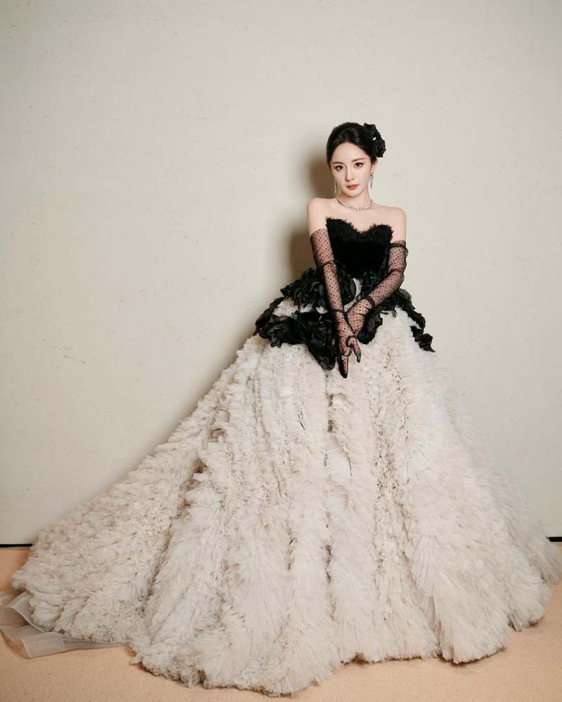 หยางมี่ Yangmi