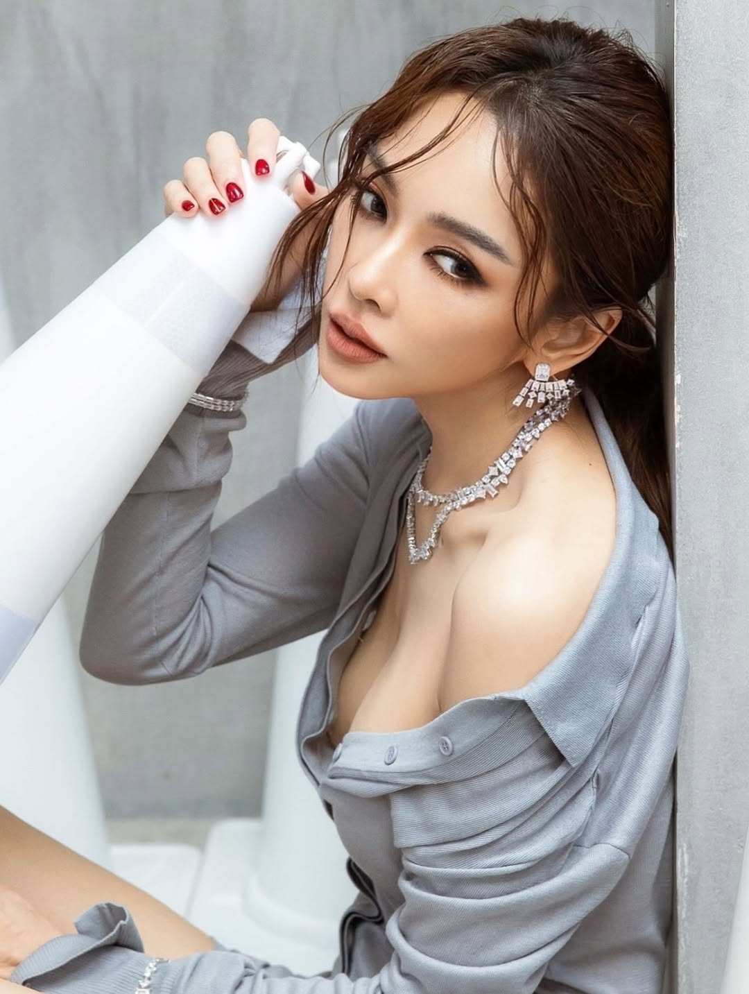 เป้ย ปานวาด โชว์แฟชั่นเขย่าโซเชียล