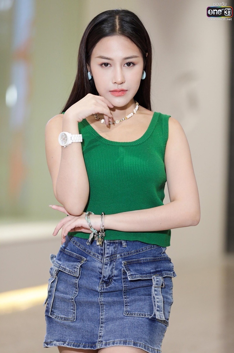 ชะตาหงส์ แป้งร่ำ ศิวนารี
