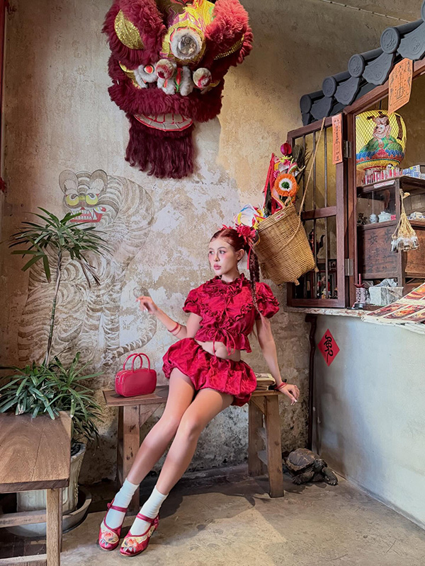 แต่งตัวตรุษจีน