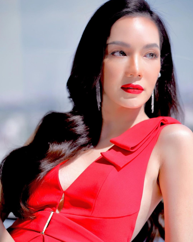 อ๋อม สกาวใจ