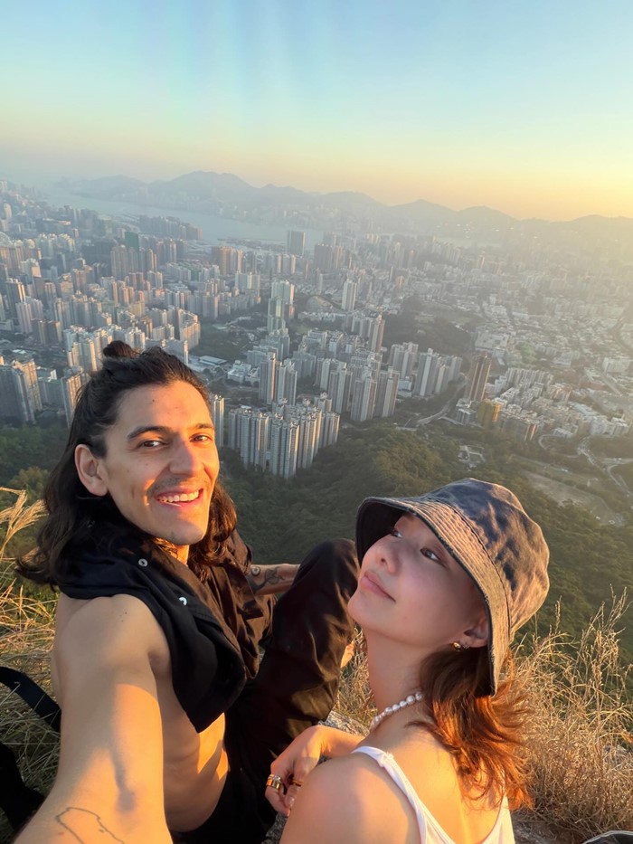 เต้ย จรินทร์พร  Carlos E. Lang 