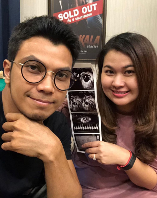 จูน เพ็ญชุลี ประวัติ