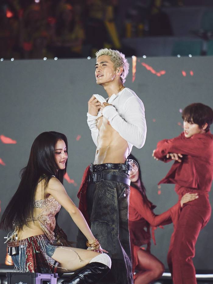 อาเล็ก ธีรเดช -  โบว์ เมลดา