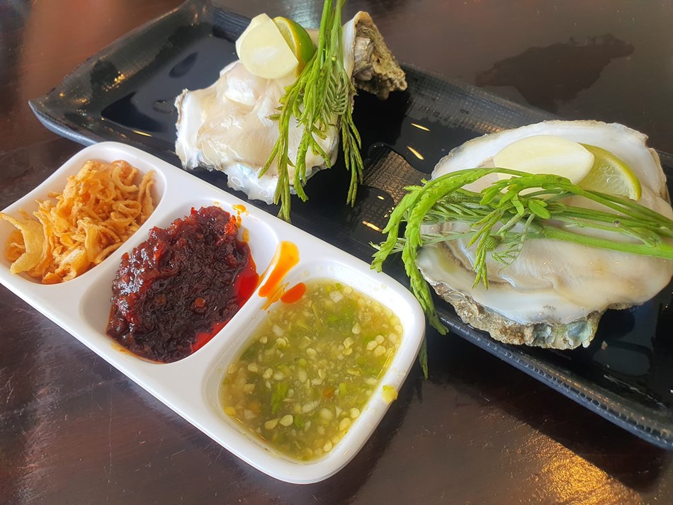 ร้านอาหารเกษตรนวมินทร์ หอยจ๋า อร่อยจี๋