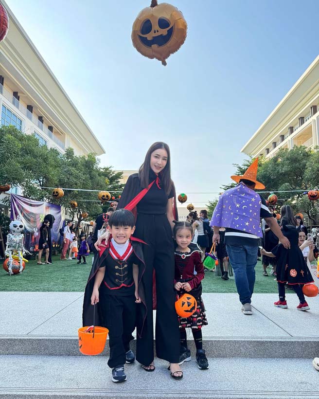 รวมลูกดาราวันฮาโลวีน