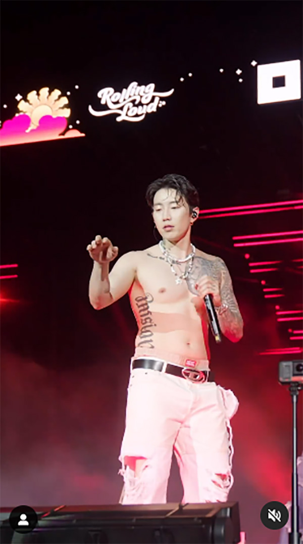 ลลิ ปังได้อีกร่วมแจม เจย์ ปาร์ค เจสซี่ ตัวพ่อตัวแม่ฮิปฮอปเกาหลี บนเวที Rolling Loud