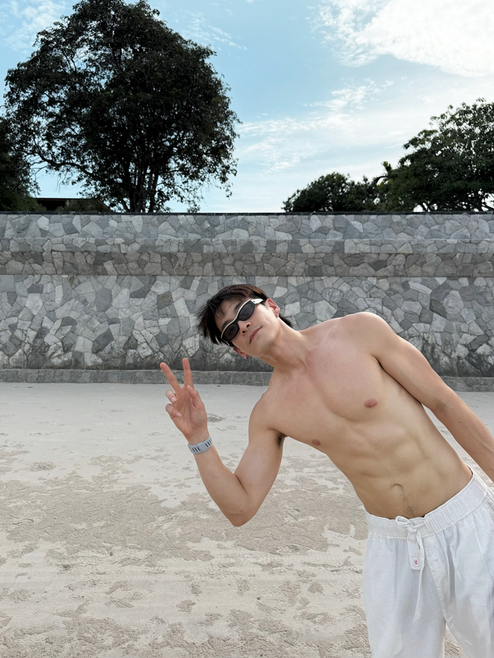 อาเล็ก ธีรเดช