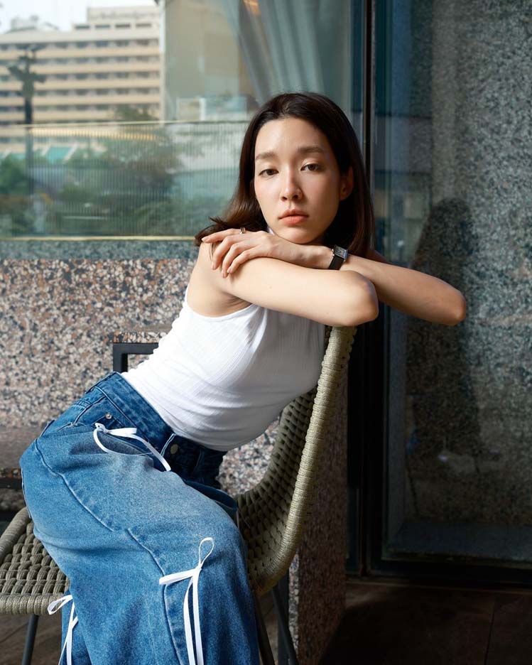 โม มนชนก