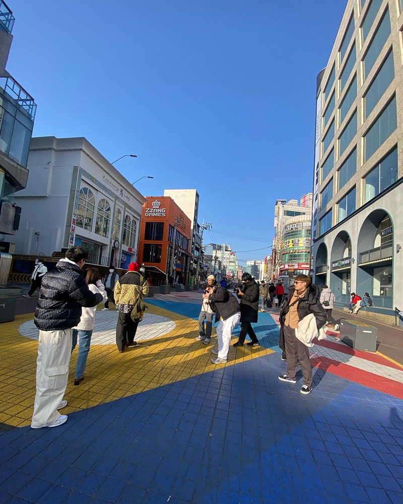 แก๊งคนดีที่ไหน ควงแฟนเที่ยวเกาหลีแบบเป็นคู่ 