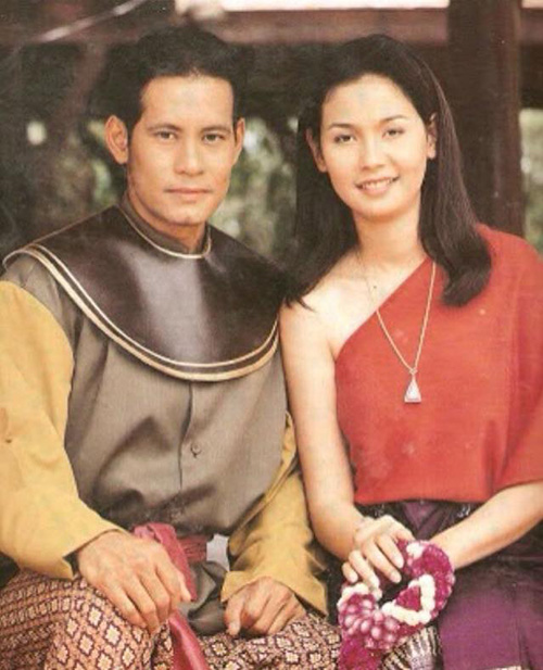 เงาะ กชกร พัฒนาการความสวย