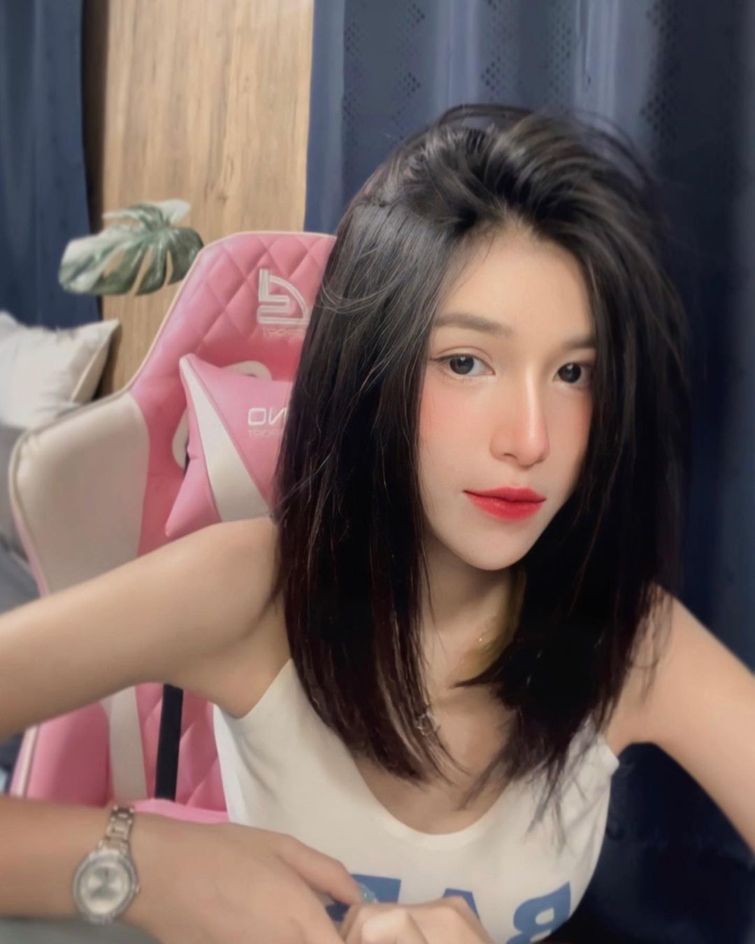 อ๋อมแอ๋ม ปิยธิดา โพธิ์ไทร