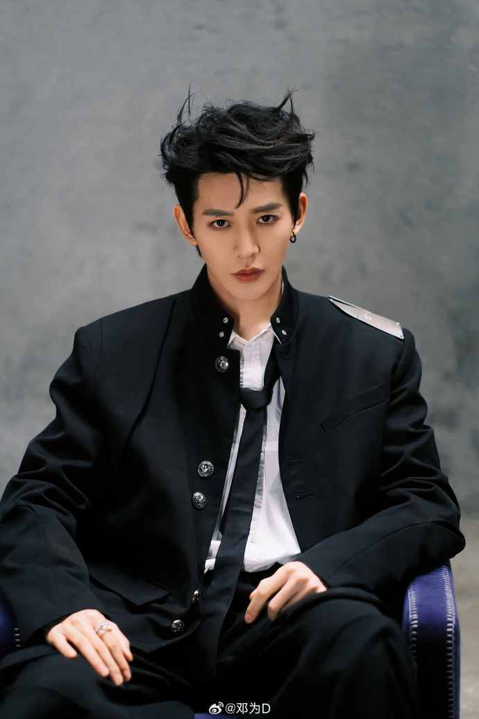 เติ้งเหวย Deng Wei