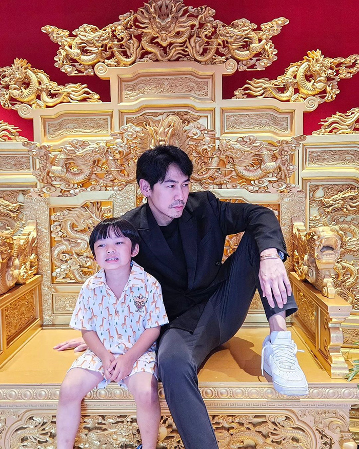 ดีเจเพชรจร้า