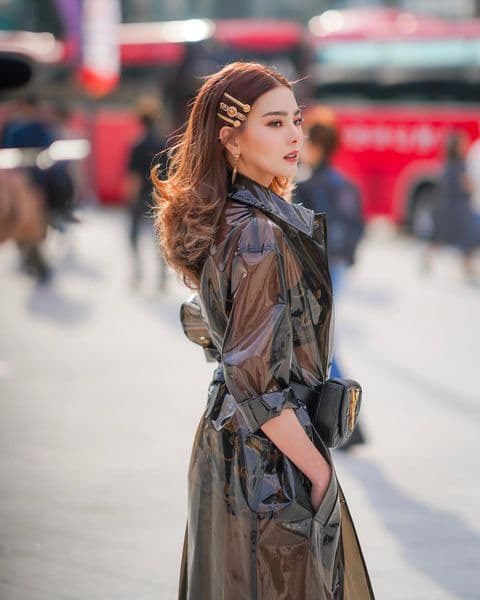 ดิว อริสรา ประวัติ 14 เรื่องรู้จักอดีตนางร้ายหน้าสวย กับหลากเรื่องราวในชีวิต