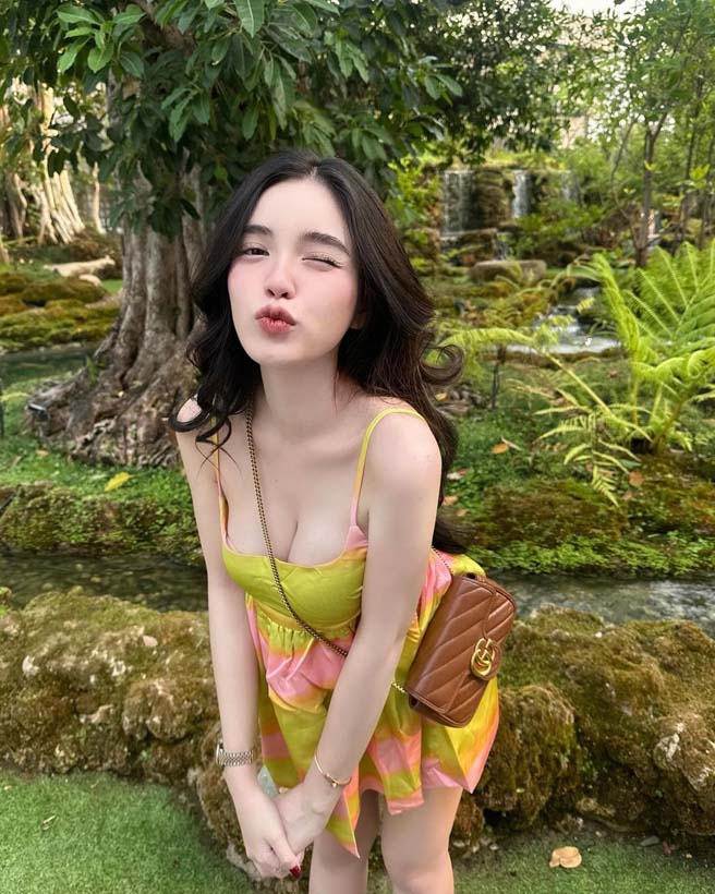 ขนม ศศิกานต์