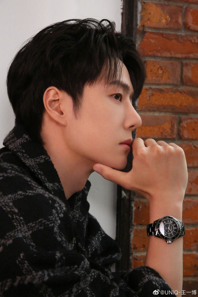 หวังอี้ป๋อ wang yibo