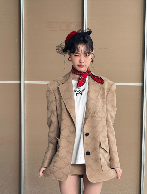 แต่งตัวคริสต์มาส