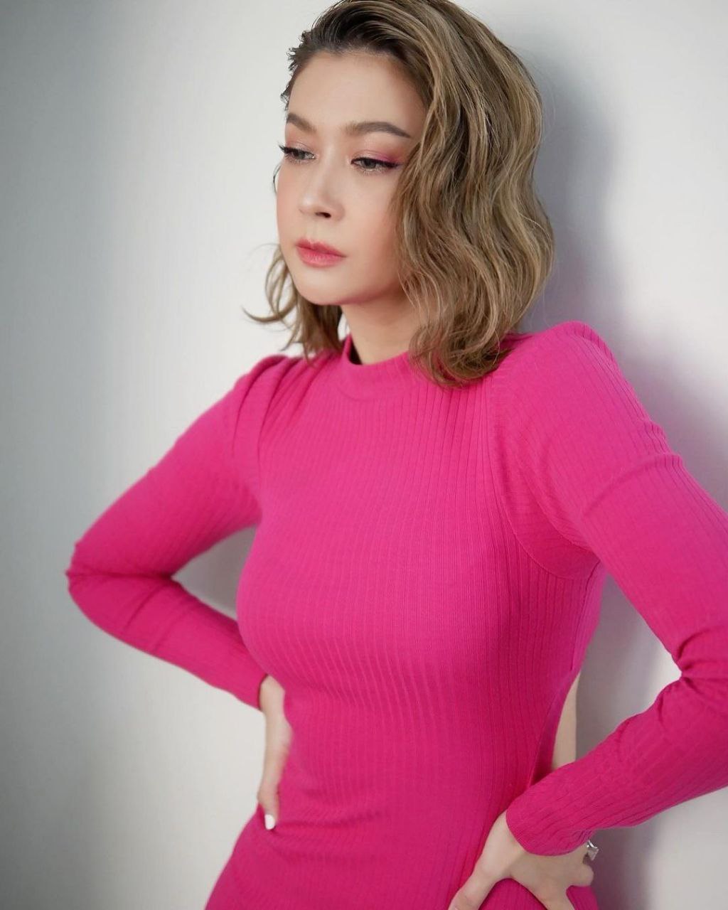 เอมี่ กลิ่นประทุม