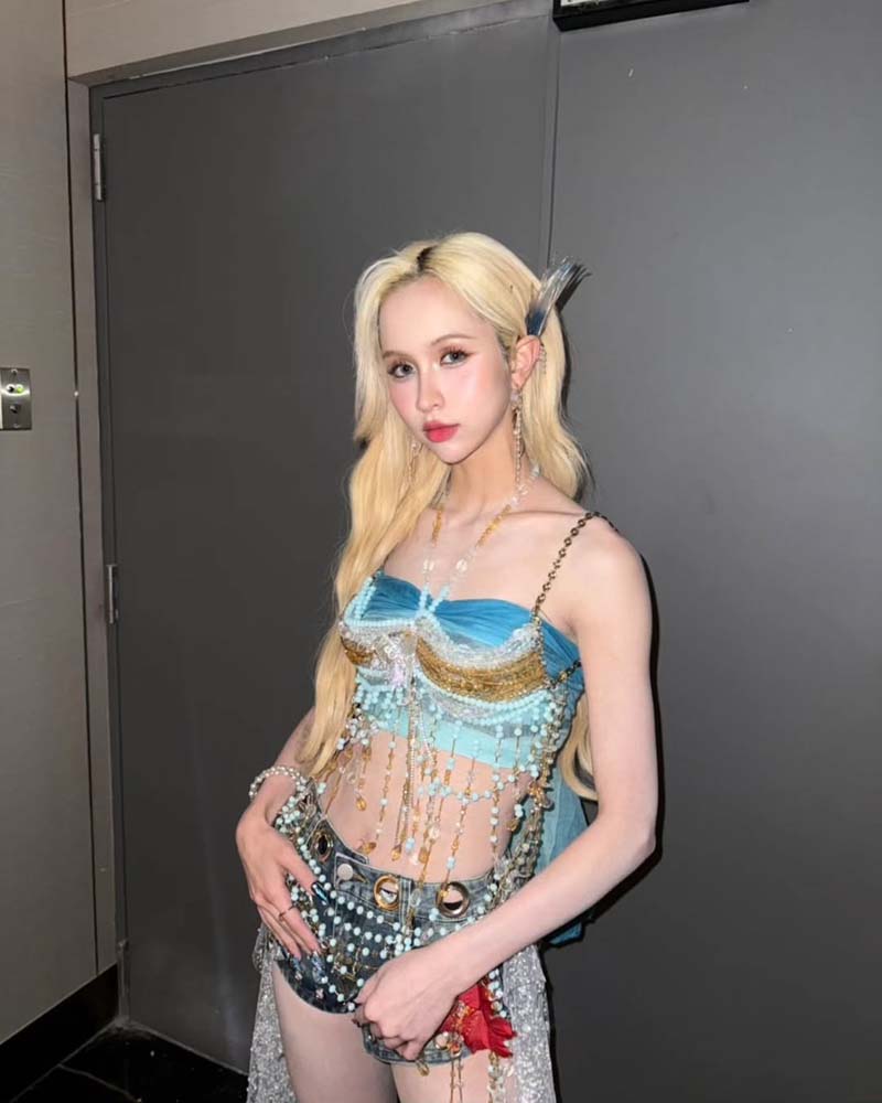 แฮนน่า 4EVE