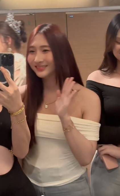 หมวย โซฮอท