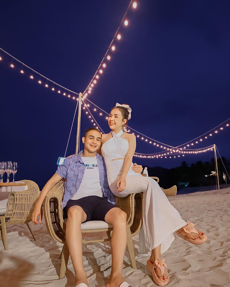 เจนนี่ ได้หมดถ้าสดชื่น ชุดว่ายน้ำ